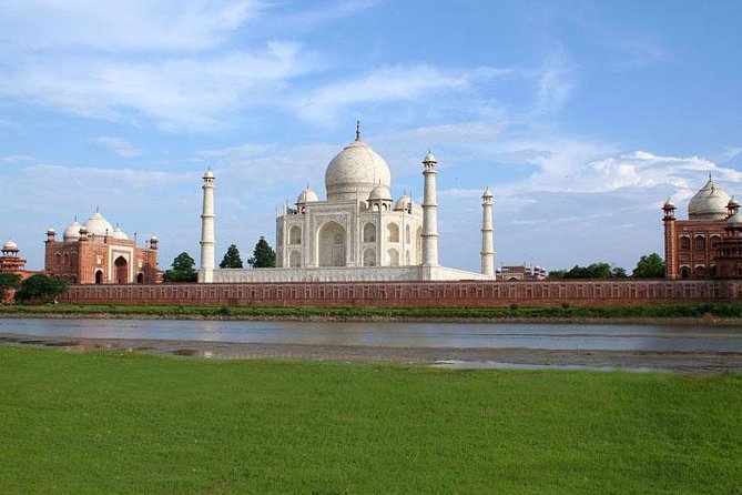 1-Day Trip to Taj Mahal and Agra from Chennai with Both side Commercial Flight - Key highlights that matter in real life