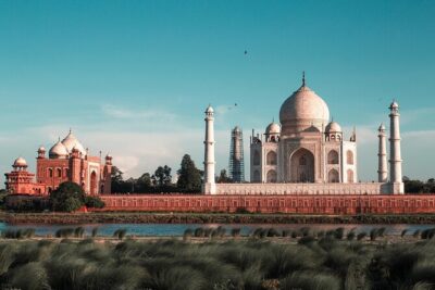 2-Day Tour to Taj Mahal and Agra from Chennai with Both Side Commercial Flights - Price and value: where the $681 goes