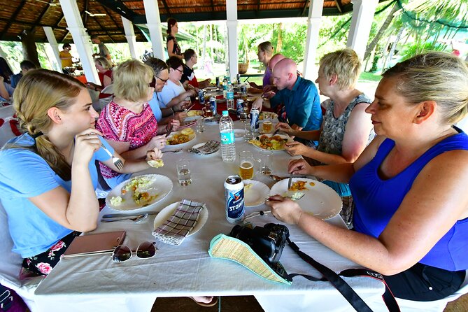 4 Hours Private Village Life Experience in Kochi with Pickup - Coconut Craft Workshops: Coir, Ropes, Baskets, and Pottery Skills