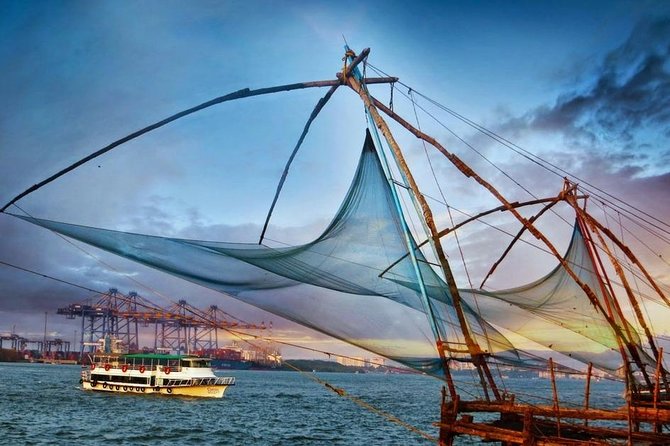 7-Day Kerala Luxury Tour from Cochin with Private Driver - Private driver comfort: the real value in Kerala