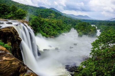 Athirappilly & Vazhachal Waterfalls Private Day Tour from Kochi - Kochi Pickup and the A/C Ride That Sets the Tone