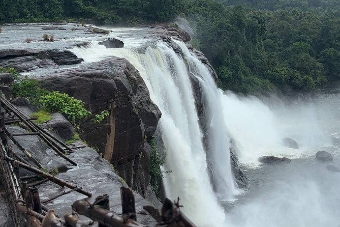 Athirappilly Waterfalls Day Trip from Kochi with Transfers - Athirappilly Waterfalls: what you do with your ~2 hours there