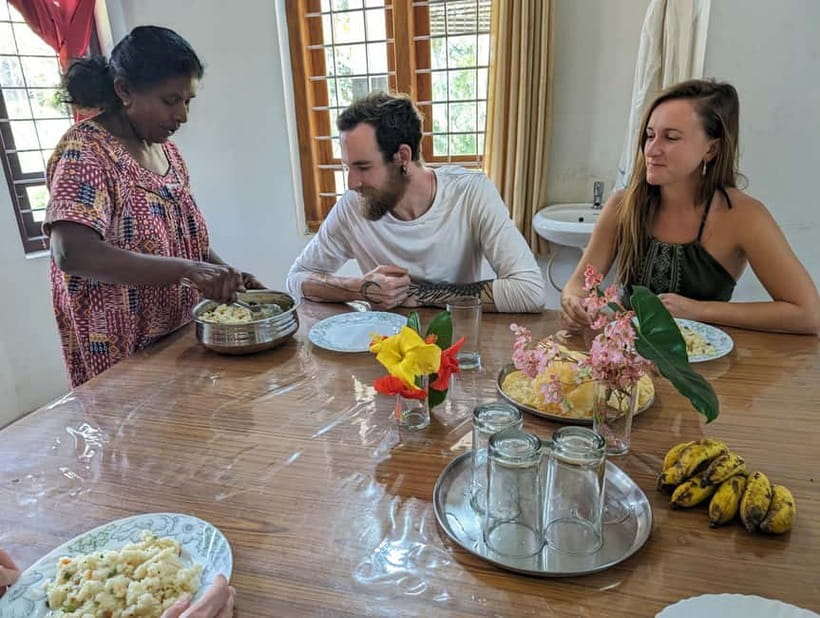 Authentic local vegetarian Kerala cooking class in Wayanad - Back at Rahul’s Home: Sharadha’s Kitchen Instruction