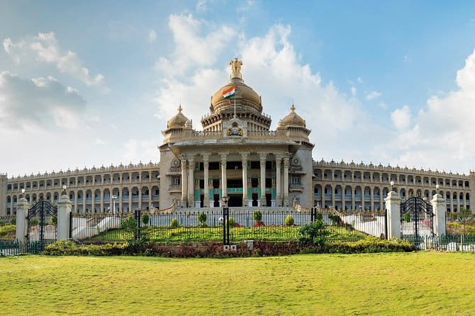 Bangalore Private City Car Tour with Guide and Lunch - Bangalore Palace after lunch: Tudor looks in the Deccan