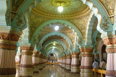 Bangalore to Mysore One day excursion sightseeing - Chamundi Hill temple: included entry, big crowds, and queue reality