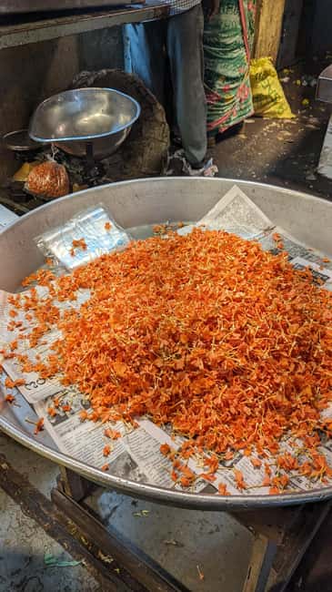 Bangalore Walking Tour KR Flower Market,Fort,Tippu palace - Price and Timing: Is $31 for 3 Hours Good Value?