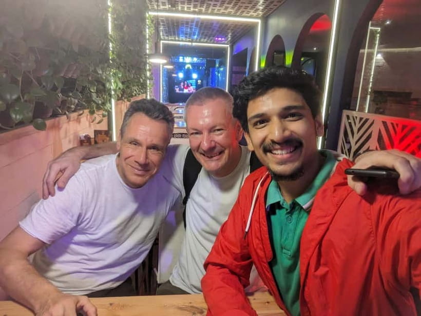 Bangalore:The Original bengaluru pub crawl - Stop 2: FLO Church Street for concert energy and dancing (1.5 hours)