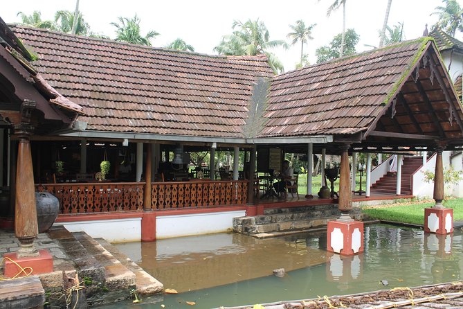 Best of Kerala - Day 1 in Cochin: palace murals, a 16th-century synagogue, and Fort Kochi’s church