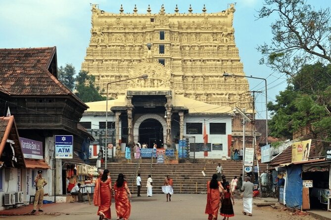 Best of the Trivandrum (Guided Half Day City Tour by Car) - Museum stop at Napier Museum: 19th-century artifacts in a calm setting