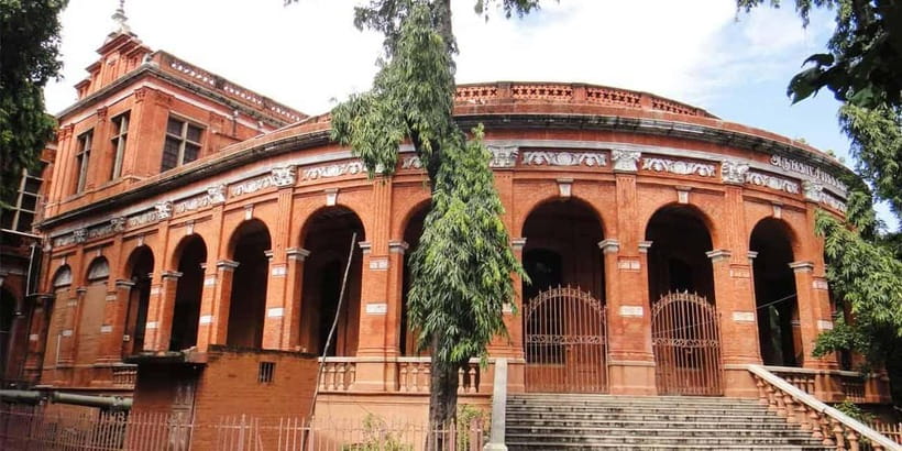 CHENNAI FULL DAY TOUR - Government Museum and National Art Gallery: Roman Artefacts and Friday Closures
