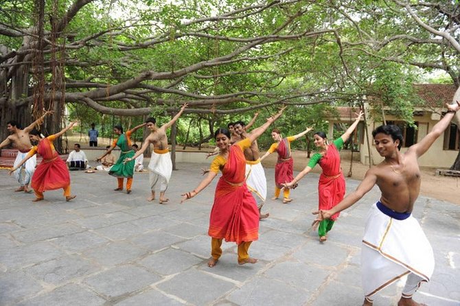Classical Tamilnadu & Kerala 14 Days tour from Chennai - Pondicherry: Ashram quiet, then French streets by evening