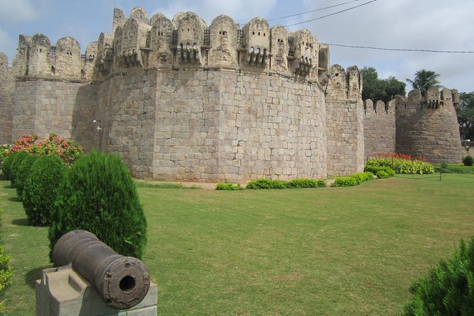 Cult Immersions 5 - Enchanting Hyderabad Full Day Private Tour - Stop 2: Qutb Shahi Tombs in 45 minutes of architecture and stories
