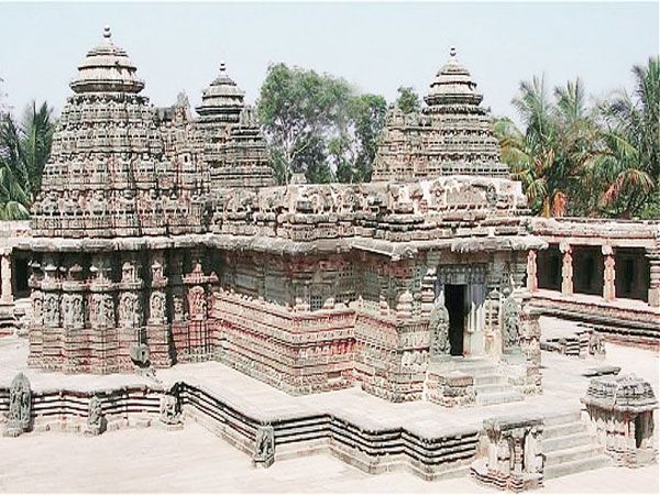 Day Excursion of Belur, Halebeedu & Shravanabelagola - Yediyur breakfast then the climb toward Gomateshwara