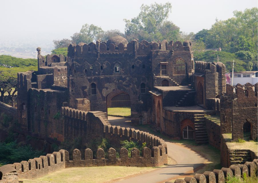 Day Trip to Bidar (Guided Private Tour by Car from Hyderabad - Rangeen Mahal, Mahmud Gawan Masjid, and the fort-area sights