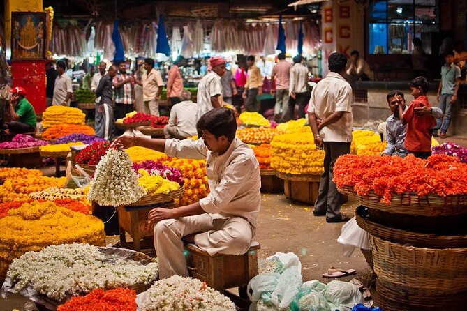 Experience Bangalore Evening City Walk Tour and Market Visit - Key highlights you’ll actually feel
