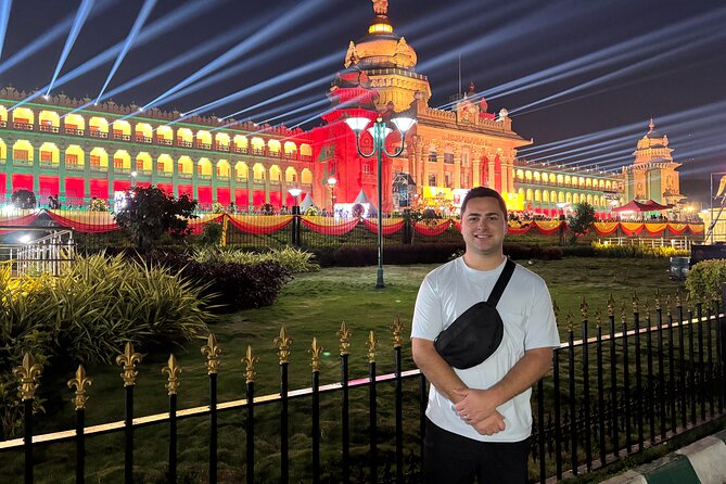 Experience Bangalore Evening City Walk Tour and Market Visit - A 3-hour evening loop through Bengaluru’s power, markets, and faith