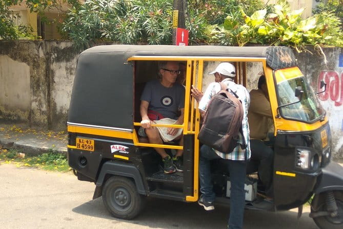 Fort Kochi Tuk Tuk Tour & Sightseeing with a Local Driver - Why a private tuk tuk works so well in Fort Kochi