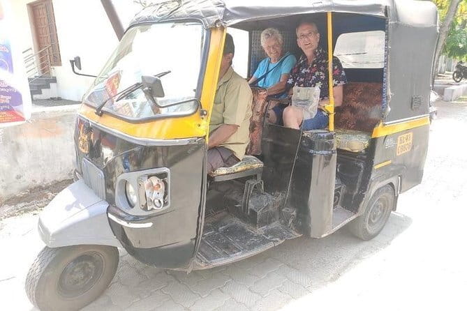 Fort Kochi Tuk Tuk Tour & Sightseeing with a Local Driver - Who should book this Kochi tuk tuk sightseeing loop
