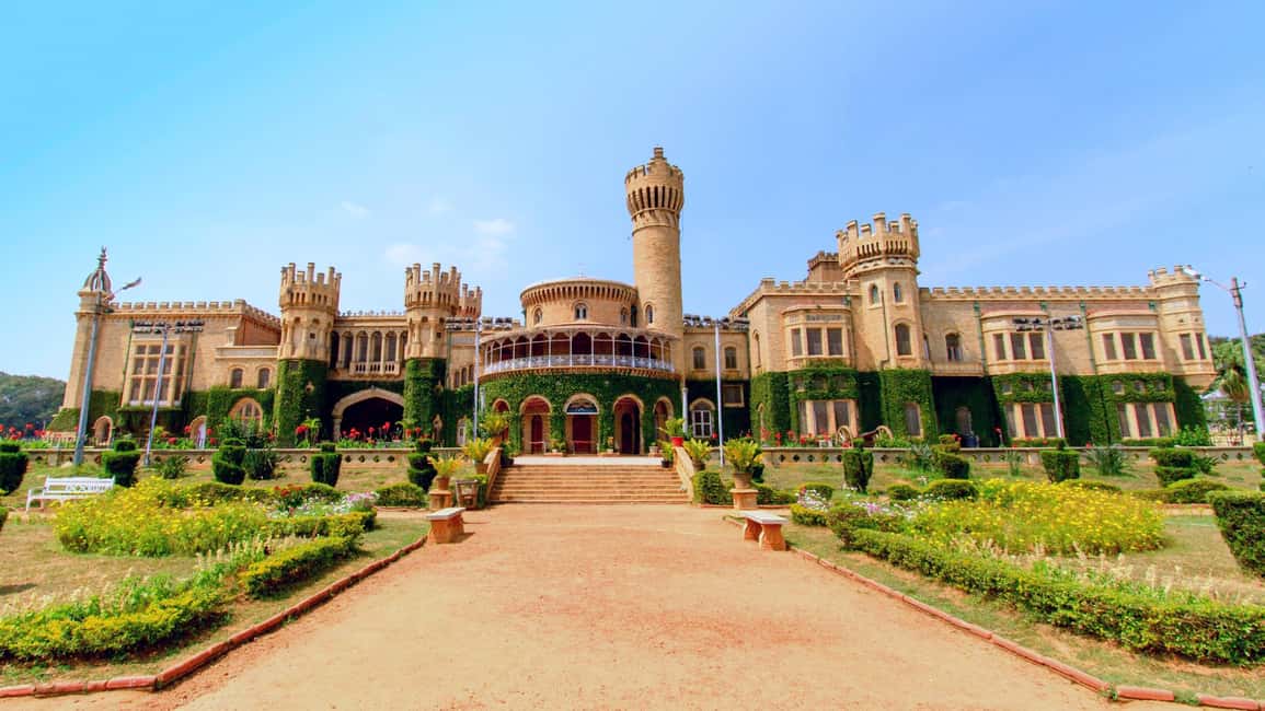 From Bangalore: Bannerghatta Park & City Sights Private Tour - Tipu Sultan’s Summer Palace: Indo-Islamic Details, Tight Time