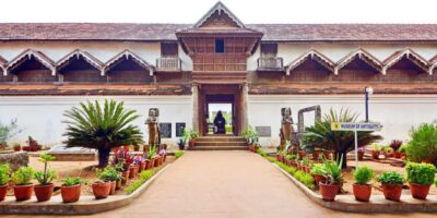 From Trivandrum: Kanyakumari and Poovar Private Day Tour - Private Pickup and a Driver You Can Count On