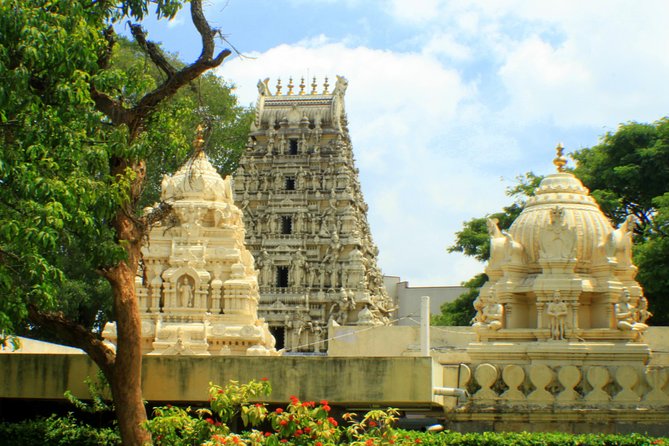 Full Day Private Tour of Temples of Bengaluru - A Full Day of Temple Sights in One Tight Loop