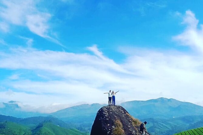 Fullday Trekking in munnar (munnar valley Trekking & Tours) - Munnar Trek Route: Tea Slopes, Coffee Farms, Cardamom Groves, and 21 km