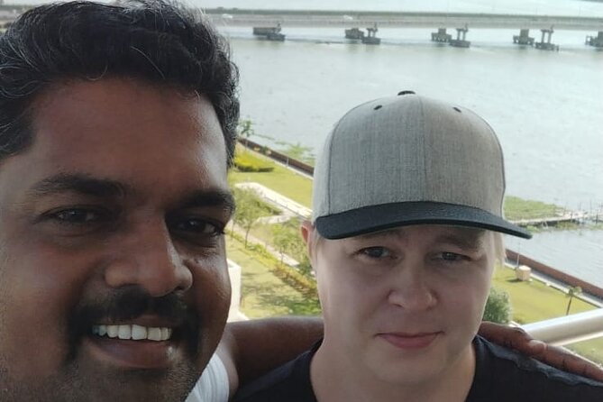 Half-Day Private Taxi Tour in Kochi - Spice Market, Jew Town, and SPR Perfume: Shops, But With Context
