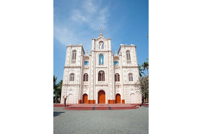 Heritage & Cultural Walk of Kochi (2 Hours Guided Walking Tour) - Stop 6: Finishing Strong Near St. Francis CSI Church