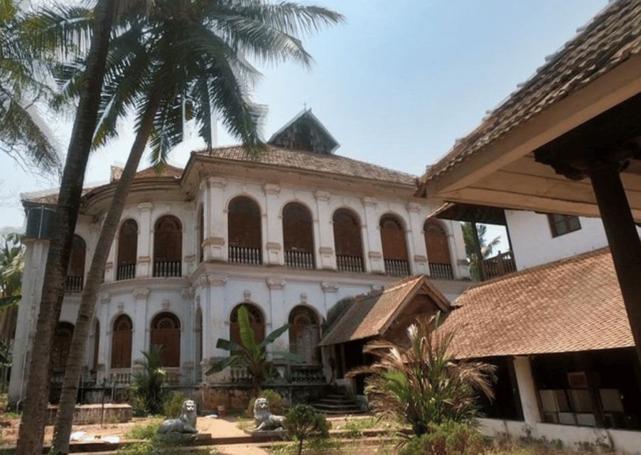 Heritage Trivandrum Photography Walk Tour With Tuk Tuk Ride - Sundara Vilasom Palace and West Fort Finish: Architecture to Close the Loop (Stops About 20–30 Minutes Total)