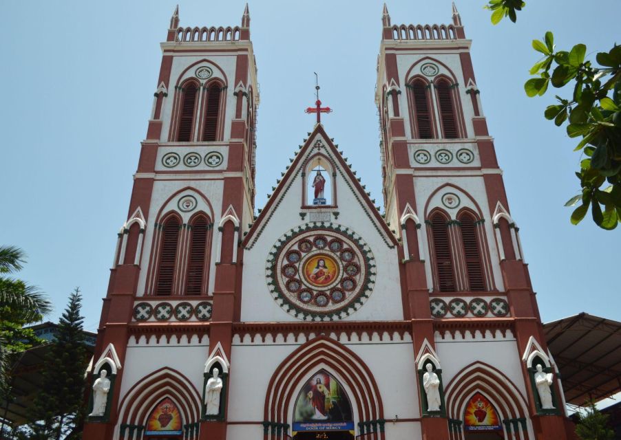 Highlights of the Pondicherry (Guided Half Day City Tour) - White Town: French Footprints You Can Walk Right Through