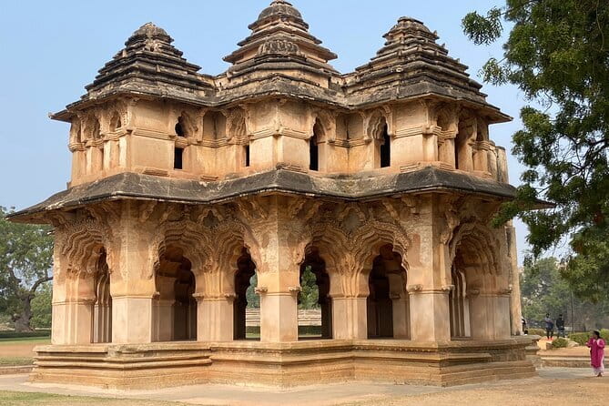 Hire a Licensed Guide for Fullday Hampi visit with own transport - Your One-Day Route: A Smart Mix of Temples, Royal Sites, and River Time