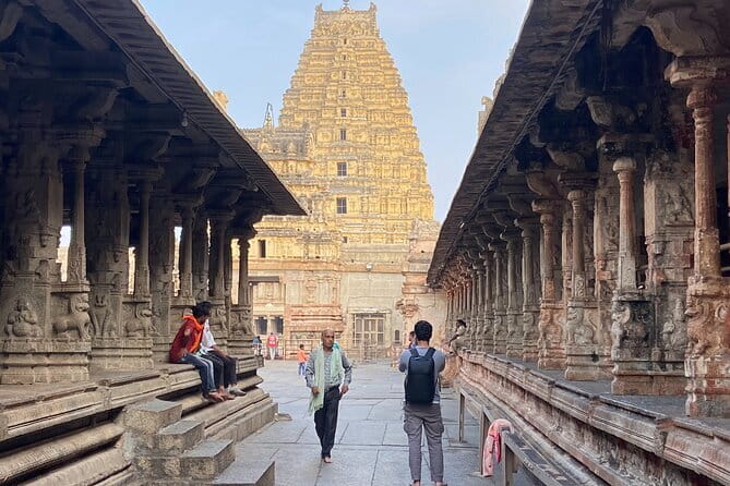 Hire a Licensed Guide for Fullday Hampi visit with own transport - Stop 1: Sasivekalu Ganesha Temple (Mustard Seed Ganesha)