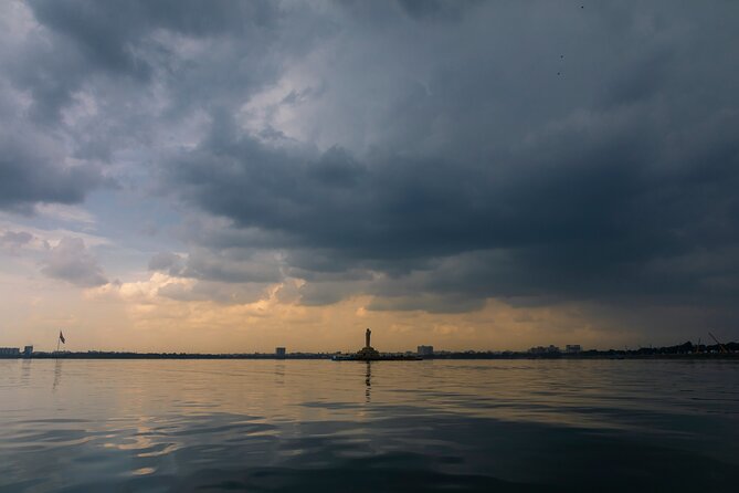 Hussain Sagar Lake Private Walking Tour in Hyderabad - Key highlights you’ll notice fast