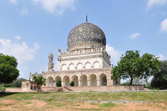 Hyderabad Full-Day City Tour by Car with Guide & Entry Fee Option - Stop 2: Qutb Shahi Tombs before you reach Mecca Masjid