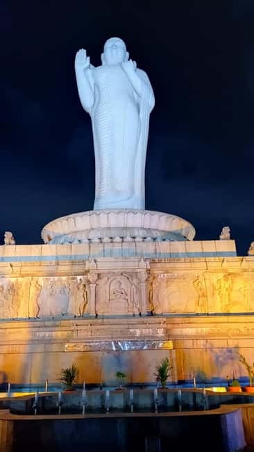 Hyderabad: Private Tuk-Tuk City Tour - Birla Mandir first: the lake-and-city viewpoint start