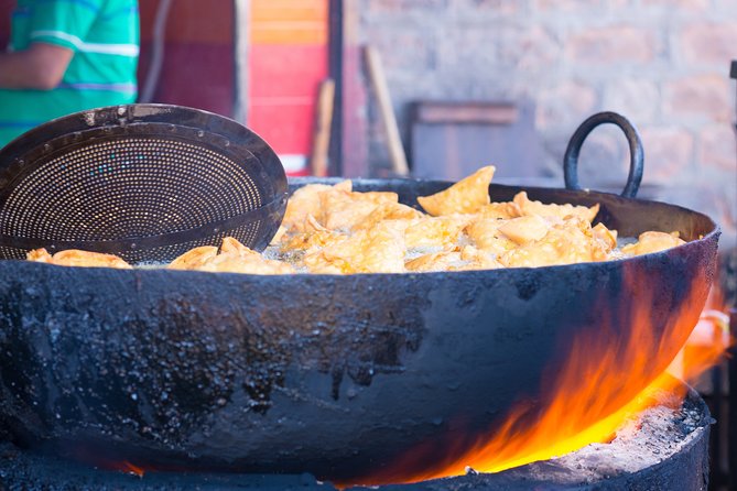 Hyderabad Street Food Crawl (2 Hours Guided Food Tasting Tour) - Who Should Book This (and Who Might Feel Let Down)