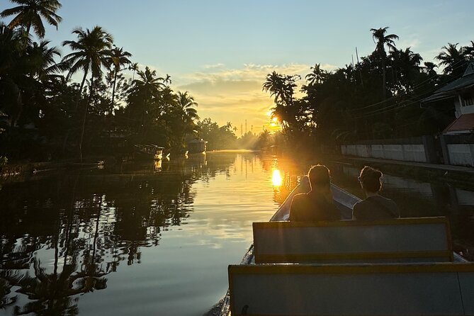 Kalappura Houseboats Combination Backwater Tour - Logistics without headaches: where you meet and what to bring