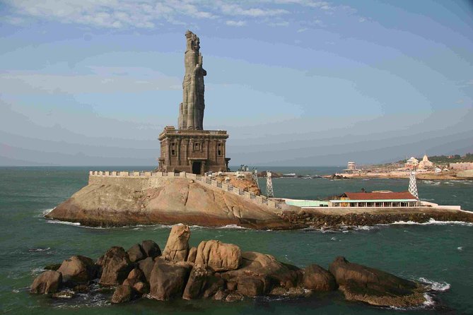 Kanyakumari Day Package - Suchindram’s Thanumalayan Temple: the one that balances the coastal mood