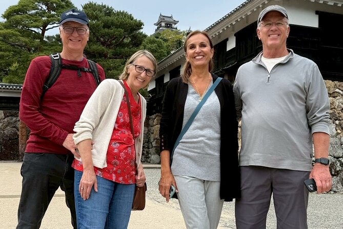 Kochi Castle, Shrine & Hirome Market: Half-Day Guided Tour - Key things to notice before you go