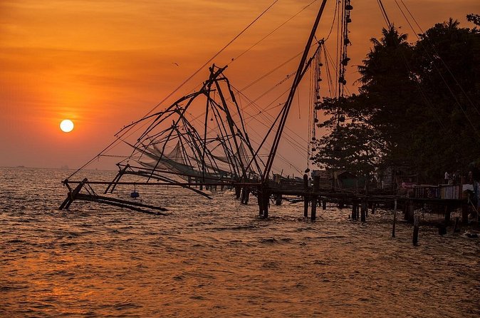 Kochi Heritage walk for cultural immersion - Stop 5: Fort Kochi Beach, a breather with coastal context