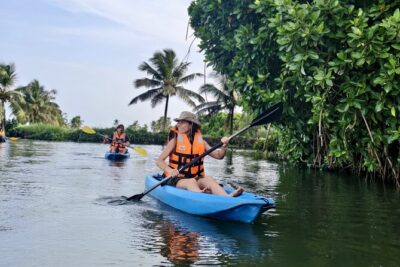 Kochi Kayaking Tour: Sunrise, Sunset & Floating Tea Break - The meeting point at Pizhala Bridge (and why it helps)