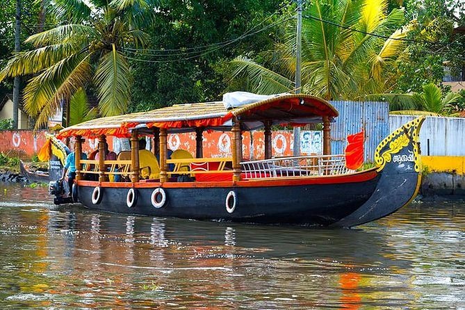 Kochi Private Tour : Backwater Cruise in Aleppey - AC Pickup From Kochi: Where the Day Starts