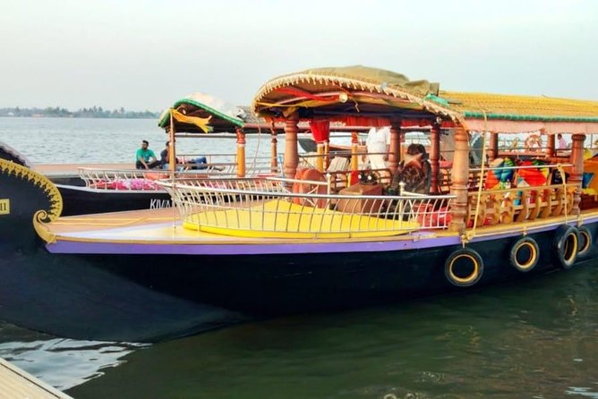Kochi Private Tour: Kerala Backwater Shikara (Shaded Canoe Boat) Day Cruise - Who this Shikara cruise is best for (and who should rethink it)