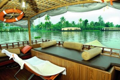 Kochi Private Tour: Overnight Alleppey Backwaters Luxury Houseboat Cruise - Day 1 on board: lunch, cruising, and village views that don’t rush you