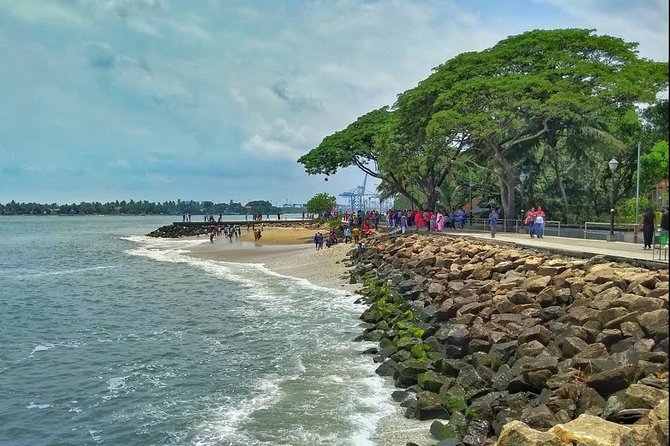 Kochi private Tuk-Tuk (Auto Rickhaw) Tour - Ticket stops that add real depth