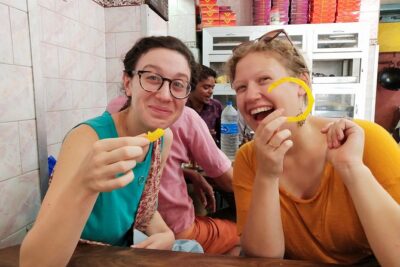 Kochi Tour Guide -A Heritage walking tour in Fort kochi and Mattancherry ! - Stop-by-Stop: Chinese Fishing Nets and Early European Churches