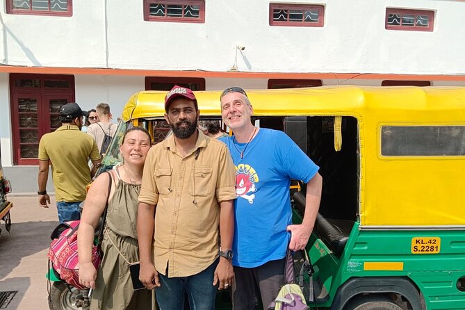 Kochi: Tuk-Tuk Tour with Pickup from Cruise Ships - Fort Kochi Beach: quick sea air, then back to the story