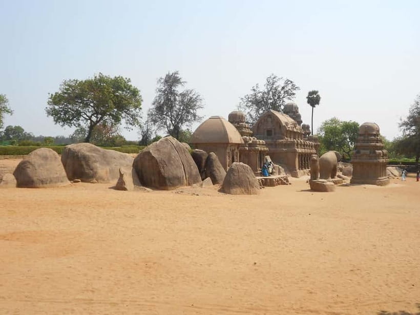 Mahabalipuram walking tour with local guide and lunch - Pickup and your ~4 to 5 hour temple circuit