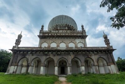Mesmerising Hyderabad Heritage Cultural Tour with Ethnic lunch - Qutb Shahi Tombs: architecture that rewards slow looking