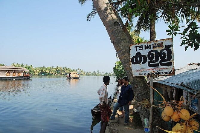 Midday Cruise with Village Life - Coffee and tea on a boat: small comfort that changes the mood